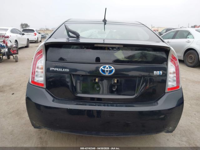 JTDKN3DU6F0413591 Toyota Prius Three