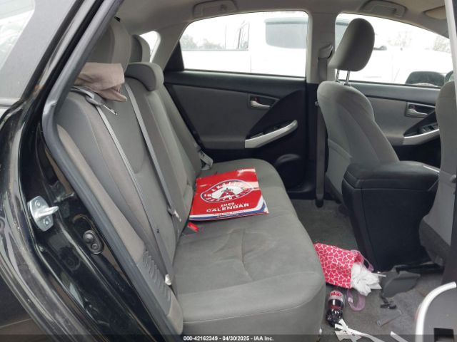 JTDKN3DU6F0413591 Toyota Prius Three