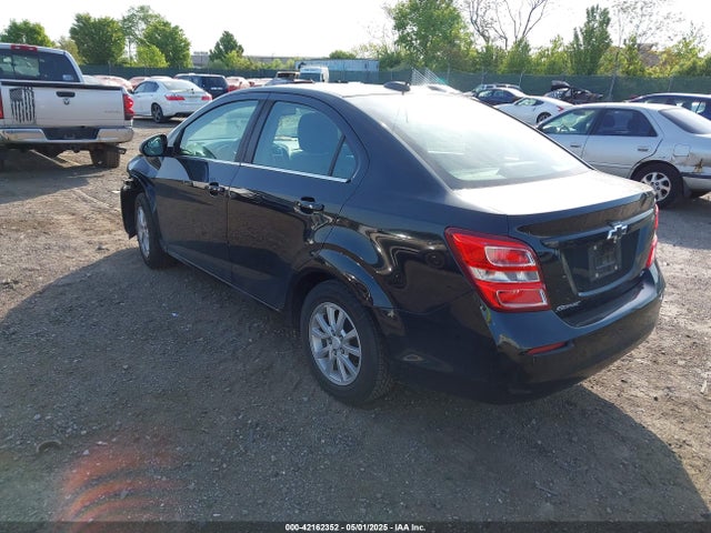 1G1JD5SG2J4117386 Chevrolet Sonic Lt Auto