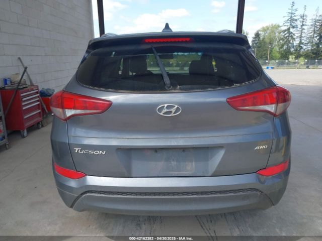 KM8J3CA40JU659247 Hyundai TUCSON SEL