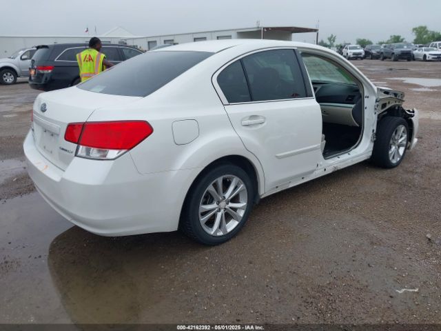 4S3BMCA68E3011299 Subaru Legacy 2.5i