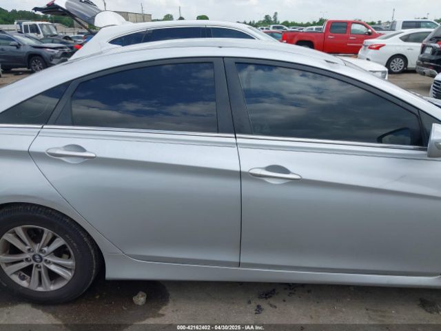 5NPEB4AC3EH858105 Hyundai SONATA GLS