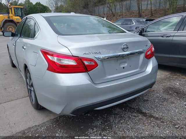 1N4AL3AP4HC288839 Nissan Altima 2.5 Sv
