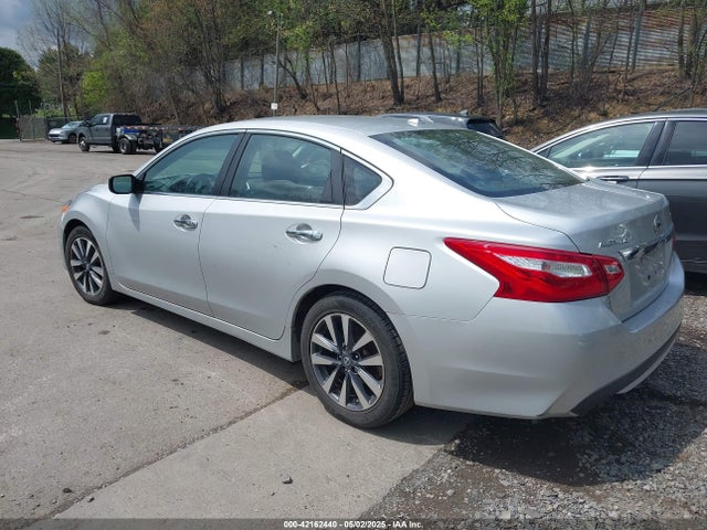 1N4AL3AP4HC288839 Nissan Altima 2.5 Sv