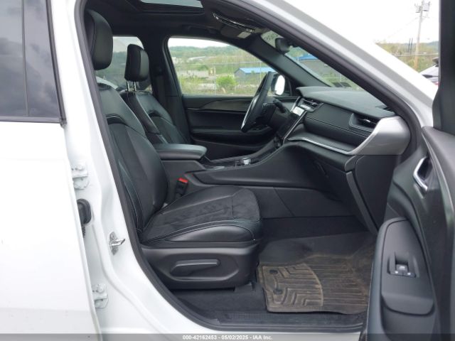 1C4RJKAG7R8607555 Jeep Grand Cherokee L Altitude X 4x4