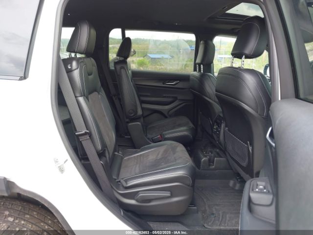 1C4RJKAG7R8607555 Jeep Grand Cherokee L Altitude X 4x4