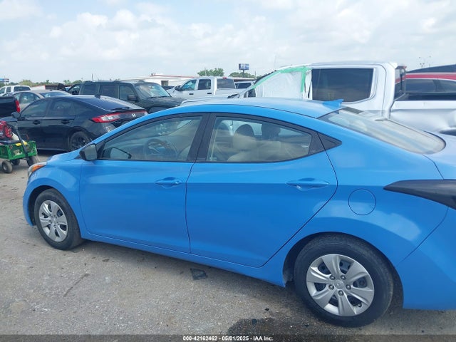 5NPDH4AE6GH773614 Hyundai ELANTRA SE