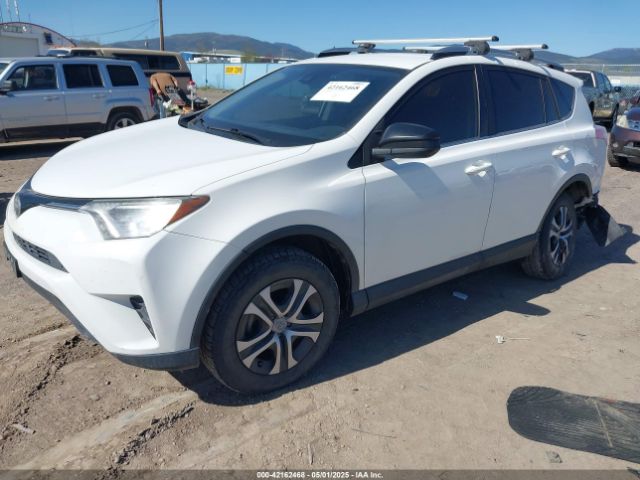 JTMZFREV8HJ702927 Toyota RAV4 LE