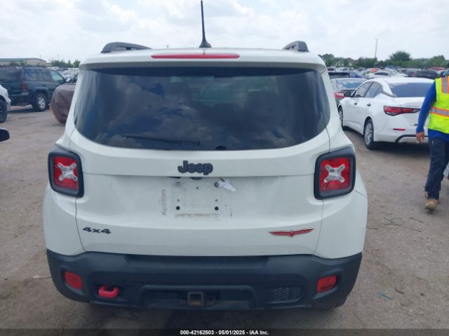 ZACCJBCT7GPD02904 Jeep Renegade Trailhawk