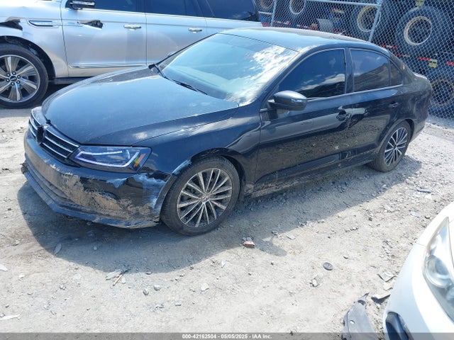 3VWD17AJ4GM301888 Volkswagen Jetta