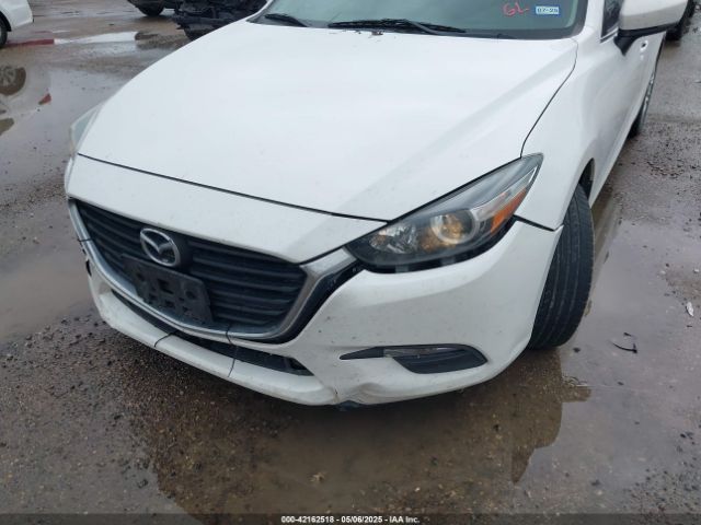 3MZBN1V30JM209575 Mazda Mazda3 Touring