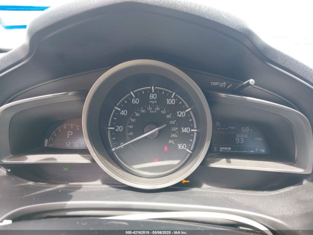 3MZBN1V30JM209575 Mazda Mazda3 Touring