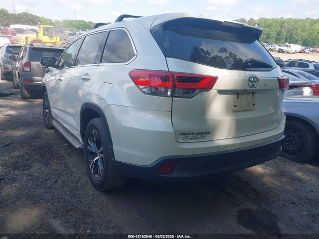 5TDZZRFH1HS227592 Toyota Highlander Le Plus