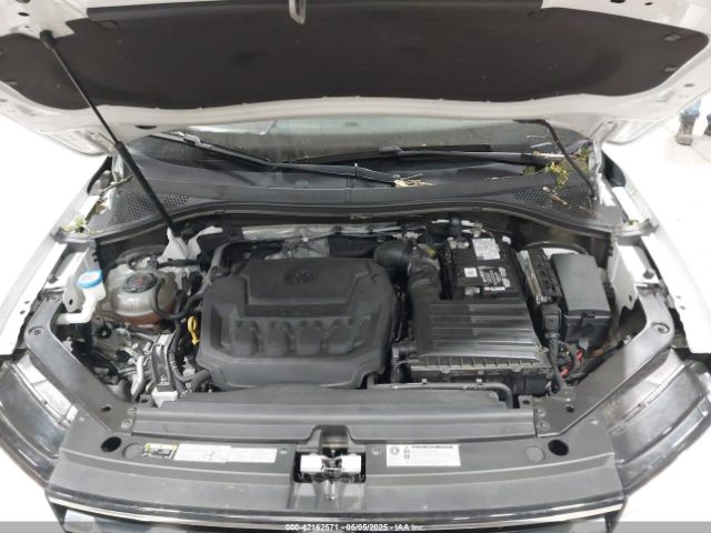 3VV2B7AX2JM194215 Volkswagen Tiguan 2.0t Se/2.0t Sel