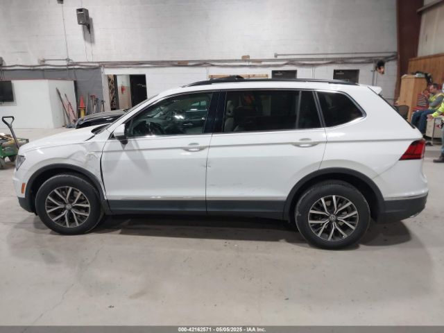 3VV2B7AX2JM194215 Volkswagen Tiguan 2.0t Se/2.0t Sel