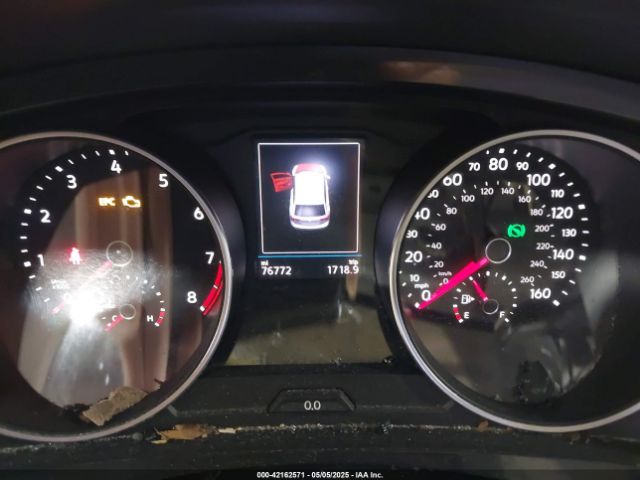 3VV2B7AX2JM194215 Volkswagen Tiguan 2.0t Se/2.0t Sel