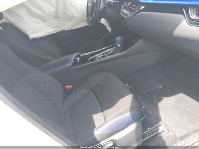 2020 TOYOTA C-HR JTNKHMBXXL1066648 Photo 4