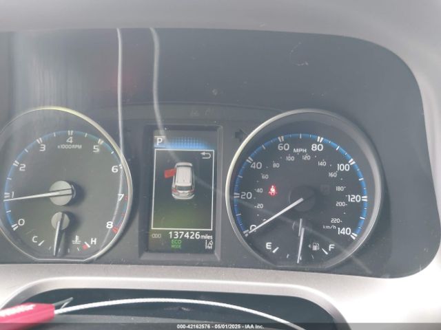 2018 TOYOTA RAV4 JTMZFREV8JJ163361 Photo 6