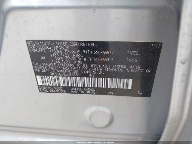 2018 TOYOTA RAV4 JTMZFREV8JJ163361 Photo 8