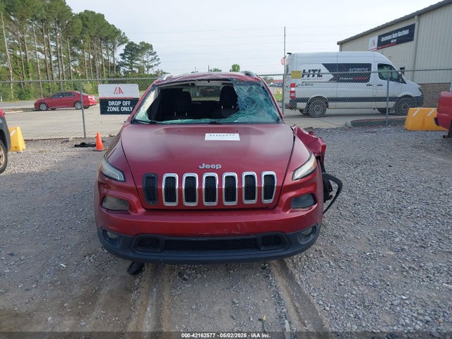 1C4PJLCB2EW231206 Jeep 2014