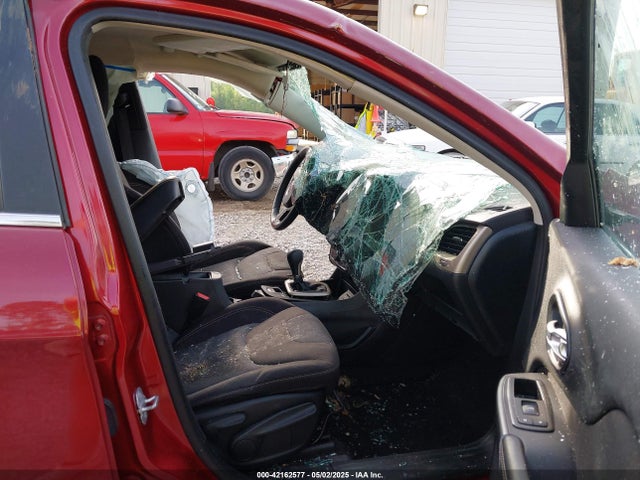 1C4PJLCB2EW231206 Jeep 2014