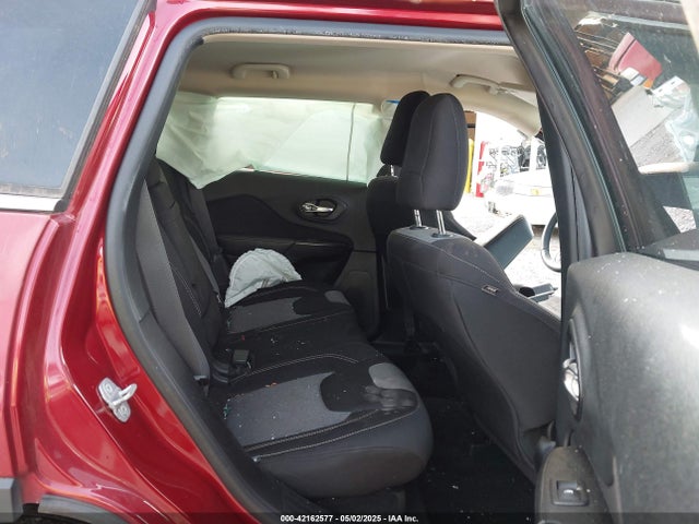 1C4PJLCB2EW231206 Jeep 2014