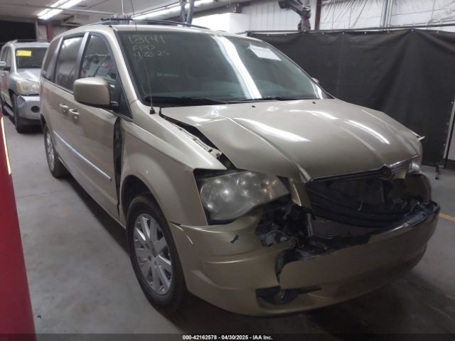 2010 CHRYSLER TOWN & COUNTRY 2A4RR8DX1AR384102