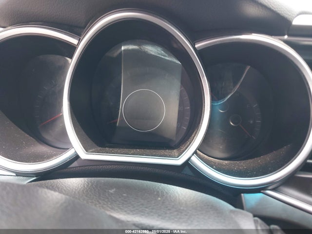 5XXGM4A7XFG457587 KIA Optima Lx