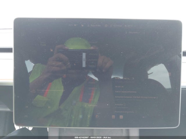 2023 TESLA MODEL 3 5YJ3E1EC1PF678145 Photo 6