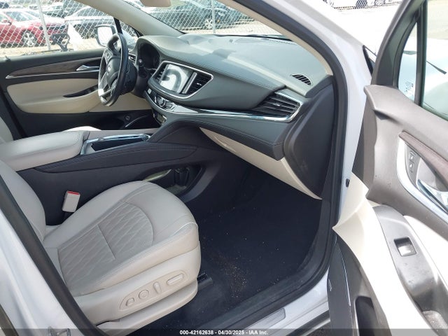 2022 Buick Enclave Awd Avenir მანქანა იყიდება აუქციონზე, vin: 5GAEVCKWXNJ100071, აუქციონის ნომერი: 42162638