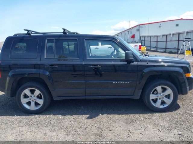 1C4NJRFB5GD718548 Jeep Patriot Latitude