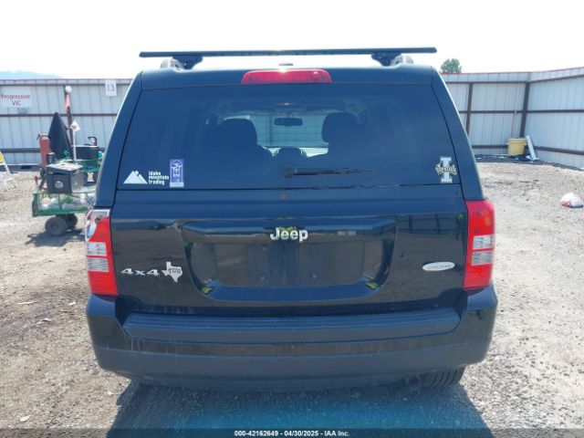 1C4NJRFB5GD718548 Jeep Patriot Latitude