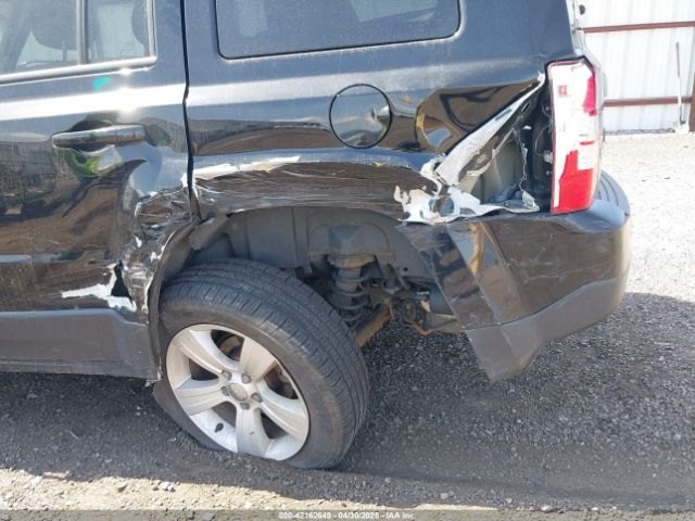 1C4NJRFB5GD718548 Jeep Patriot Latitude