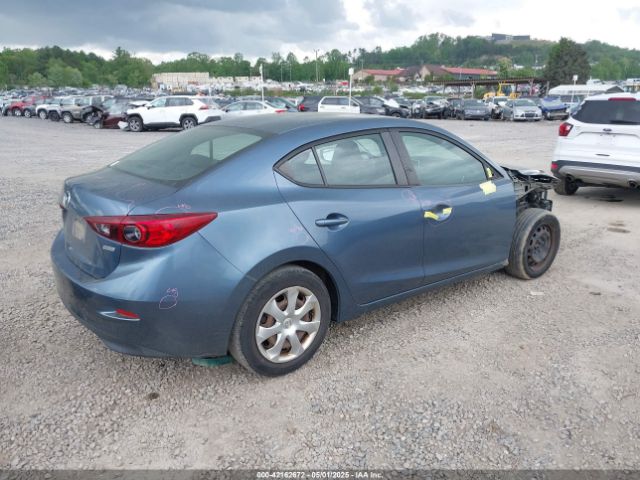 3MZBM1T79GM272496 Mazda Mazda3 I Sport