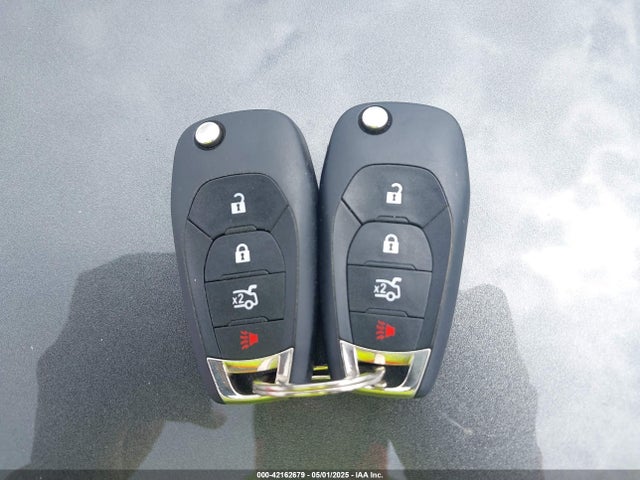 1G1BC5SMXJ7214105 Chevrolet Cruze Ls Auto