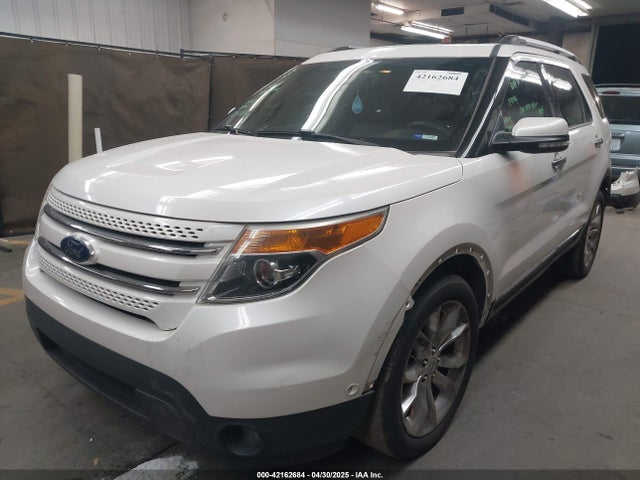 Ford Explorer 2015 1FM5K7F83FGC39799 Image 2