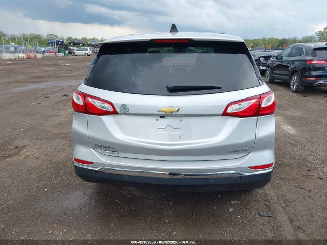 2GNAXUEV8K6293904 Chevrolet EQUINOX LT