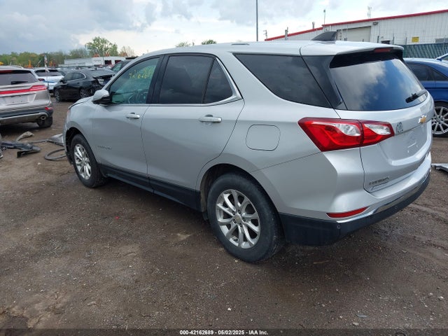 2GNAXUEV8K6293904 Chevrolet EQUINOX LT
