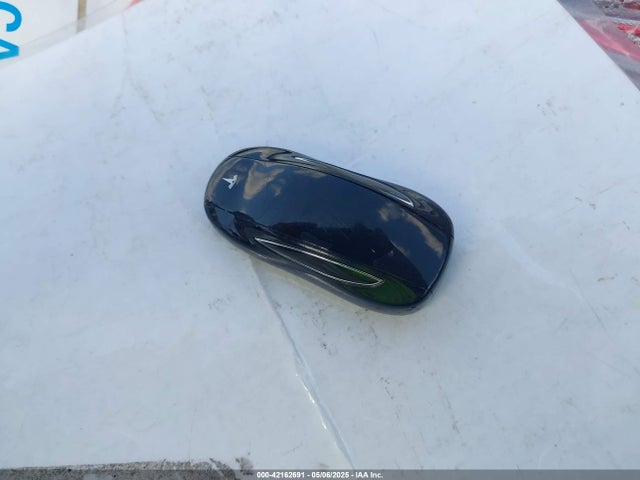Продаж на аукціоні авто 2018 Tesla Model X 100d/75d/p100d, vin: 5YJXCBE23JF114041, номер лоту: 42162691