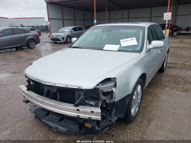 2011 CADILLAC DTS 1G6KP5ES7BU147765 Photo 1