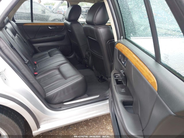 2011 CADILLAC DTS 1G6KP5ES7BU147765 Photo 7