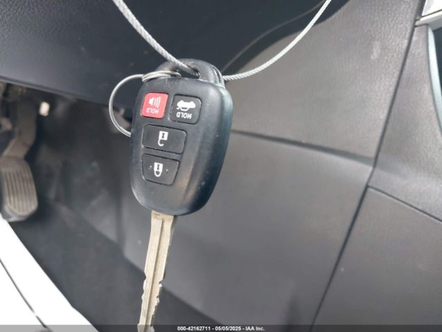 5YFBURHE9KP901622 Toyota COROLLA LE