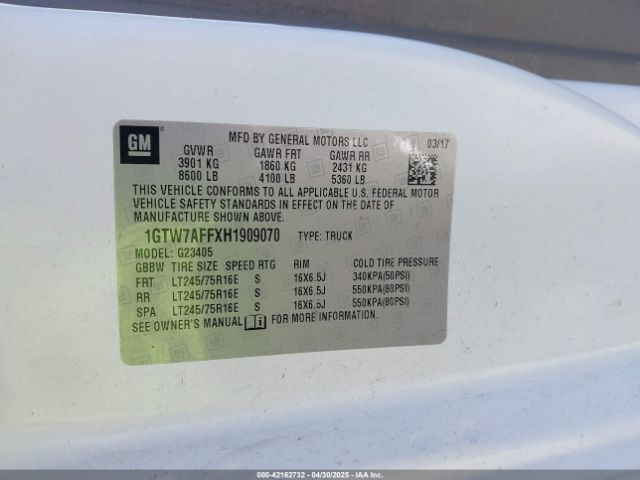 1GTW7AFFXH1909070 GMC Savana 2500 Work Van