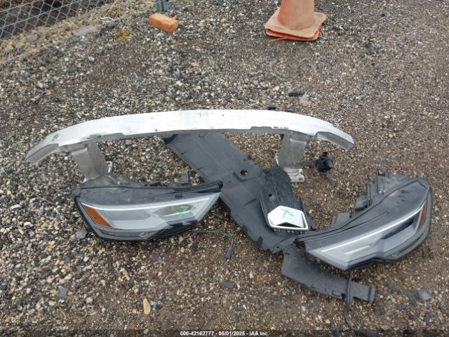 WAUD8AF28LN038685 Audi 45 tfsi (2.0t)