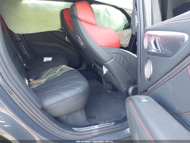 2025 BMW XM 5YM33CS09S9Y23728 Photo 7