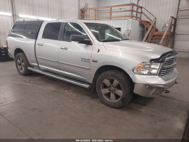 2015 RAM 1500 1C6RR7TT7FS662092