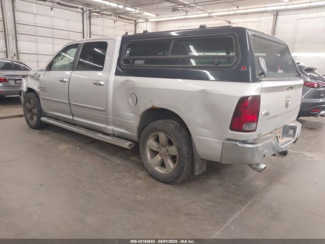 2015 RAM 1500 1C6RR7TT7FS662092 Photo 2