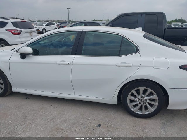 4T1C11AKXPU804353 Toyota CAMRY LE