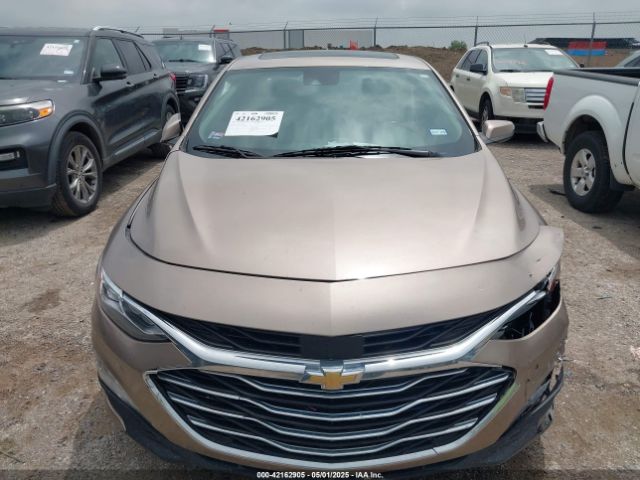 1G1ZE5SXXKF102706 Chevrolet Malibu Premier