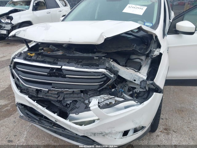 1FMCU9HDXJUA15012 Ford ESCAPE SEL